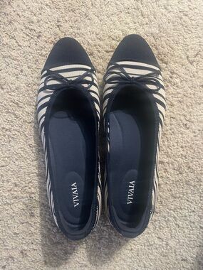 NEW Vivaia Navy and White Striped Ballet Flats